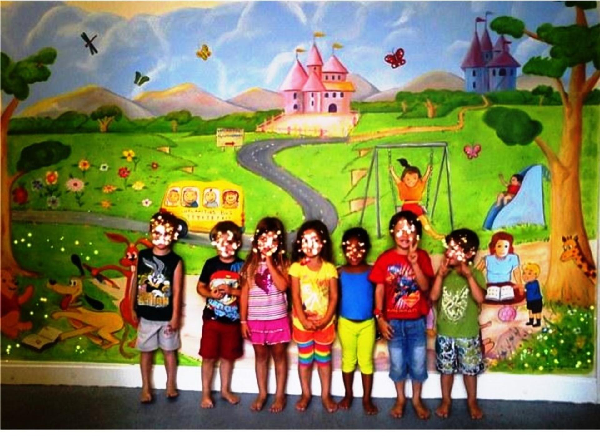 children murals (39) children murals (39)